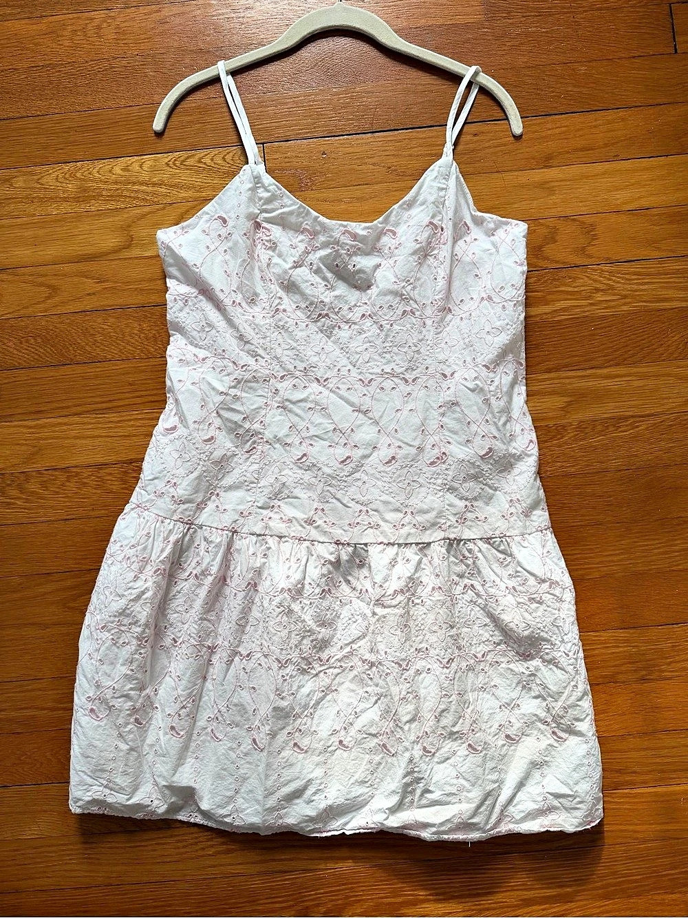 Roller Rabbit Waist Eyelet Mini Dress White & Pink Medium